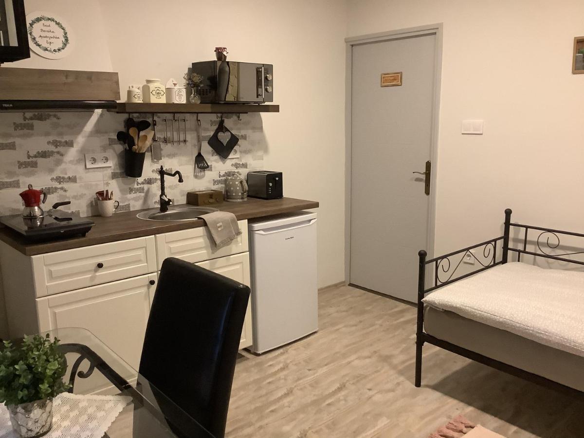 Ezüst Boróka Apartman Eger Exterior foto